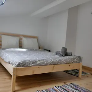 https://tt-anjos-lisbon-rooms.hotels-lisbon-portugal.com