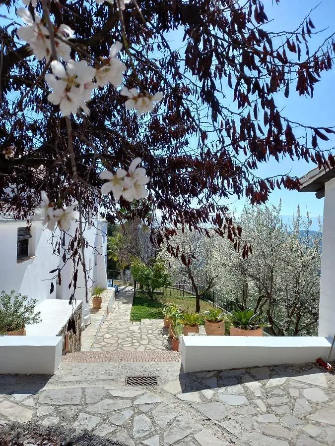 Cortijo La Fe Guest House Montefrio